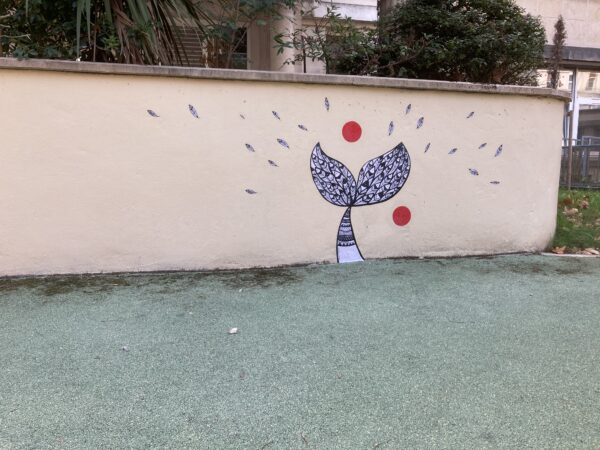 Collage poésie urbaine pour les enfants de l'hôpital Neker