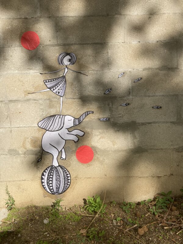 Collage poésie urbaine pour les enfants de l'hôpital Neker