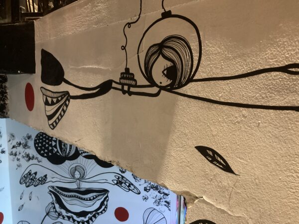 Dans la lune. Conteuse